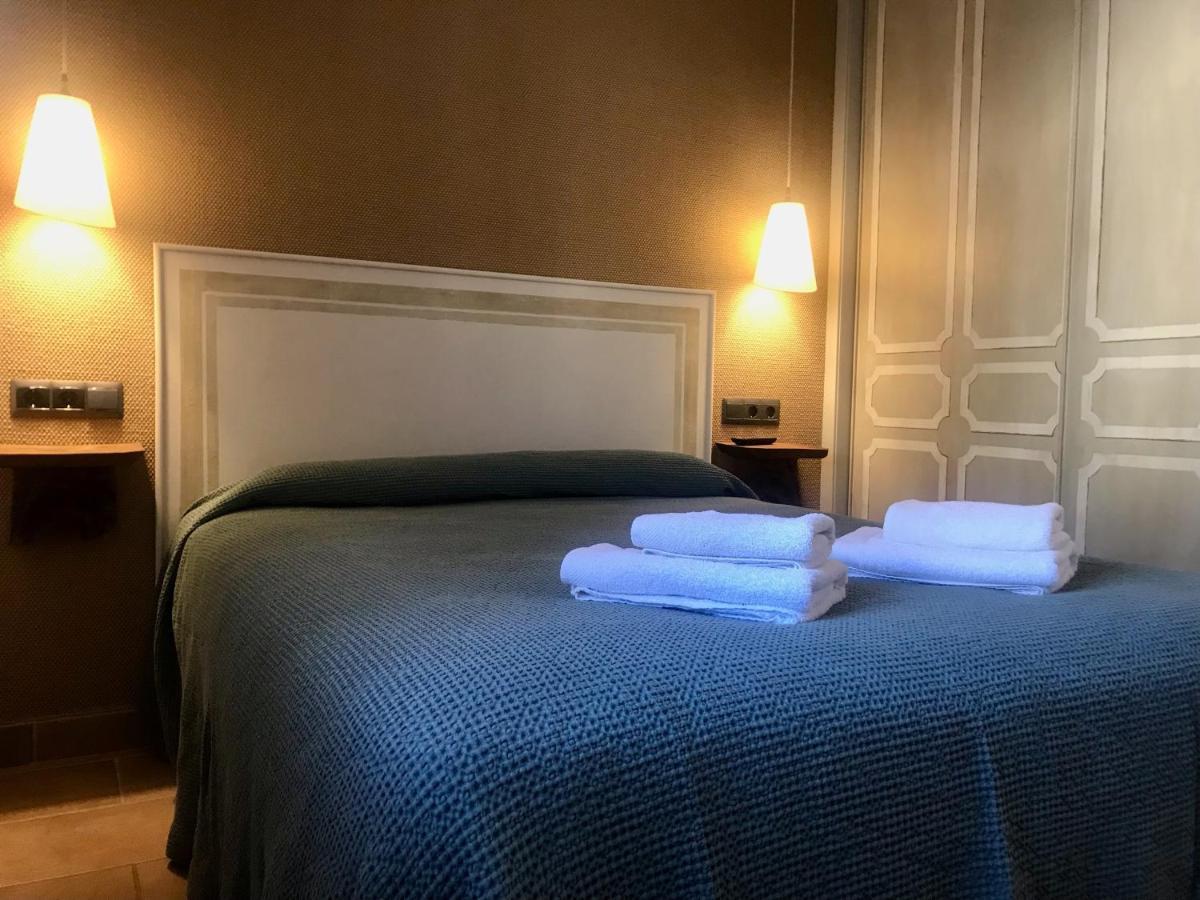 Apartamentos Blasco Tramacastilla de Tena Bagian luar foto