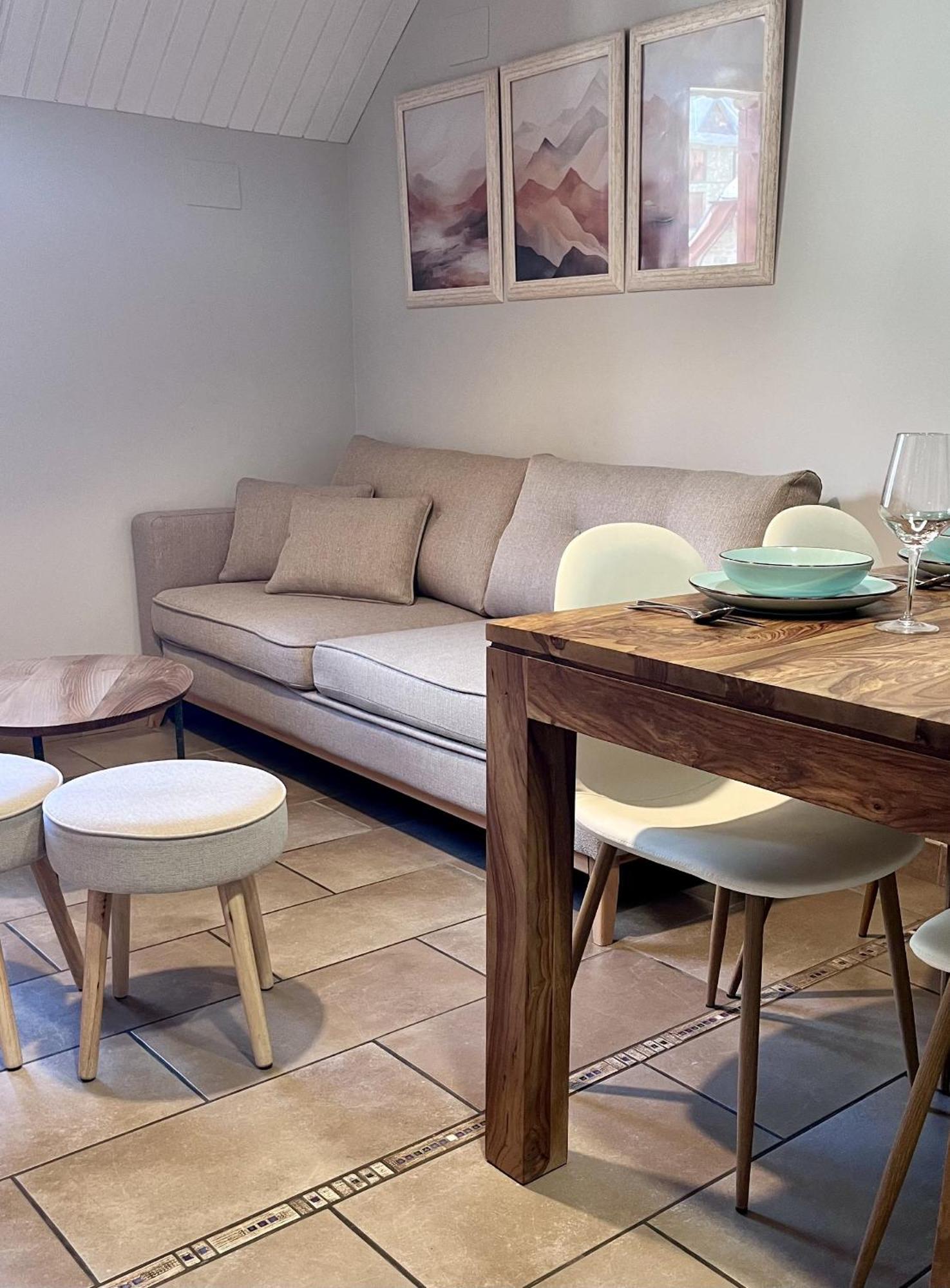 Apartamentos Blasco Tramacastilla de Tena Bagian luar foto