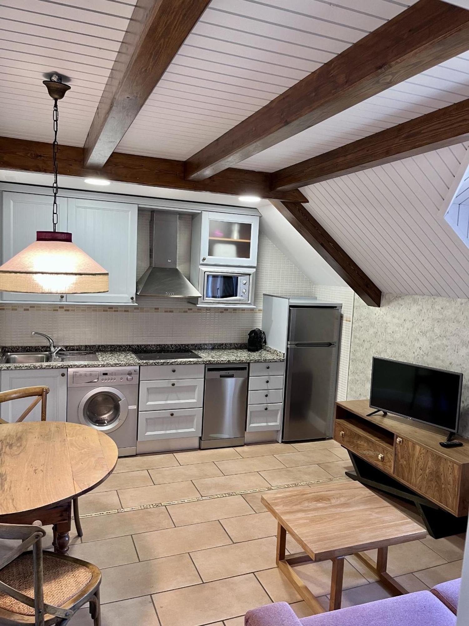 Apartamentos Blasco Tramacastilla de Tena Bagian luar foto